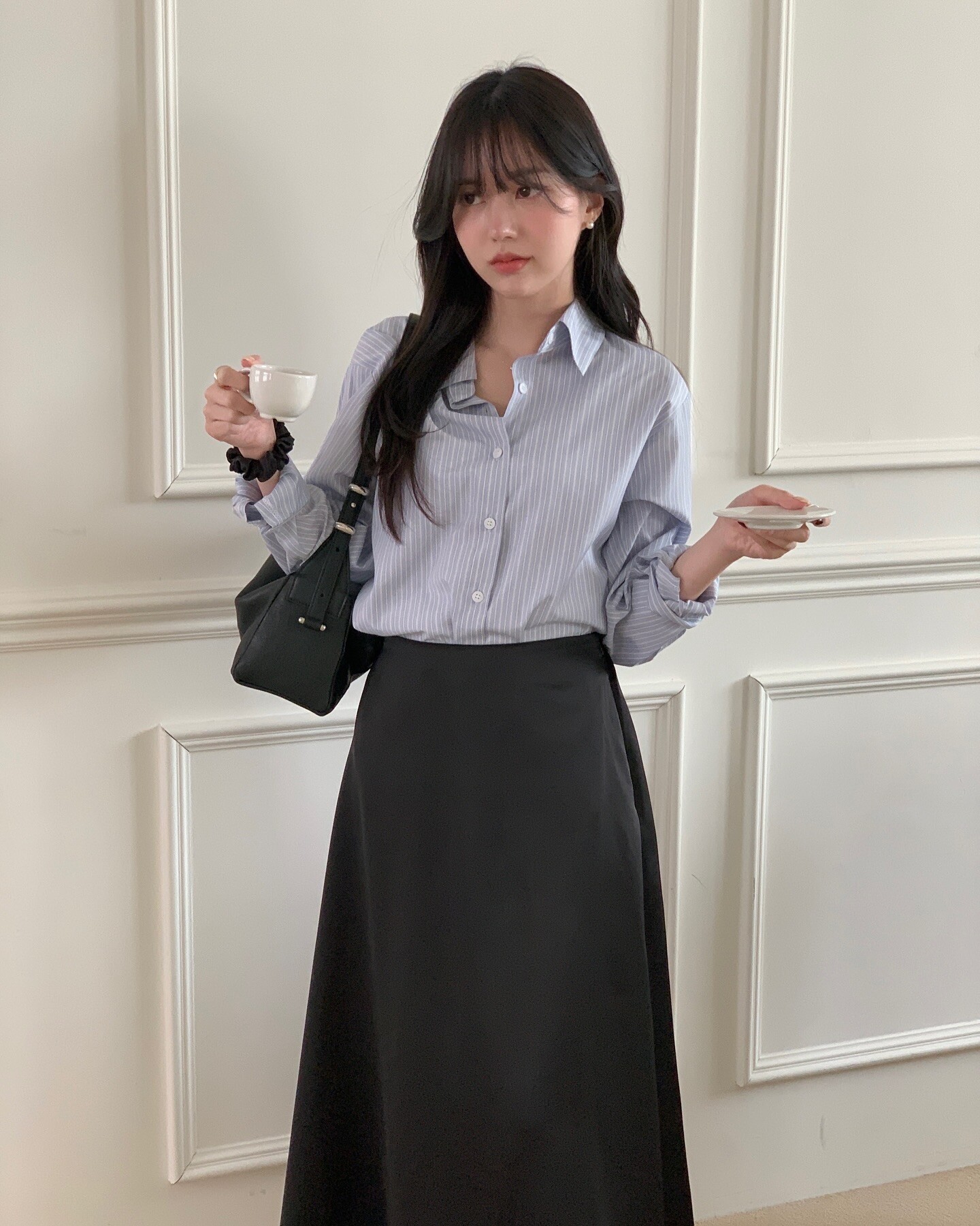 Đi làm mùa đông nên mặc gì? Sắm ngay 4 kiểu chân váy công sở đang được ưa chuộng nhất - 1