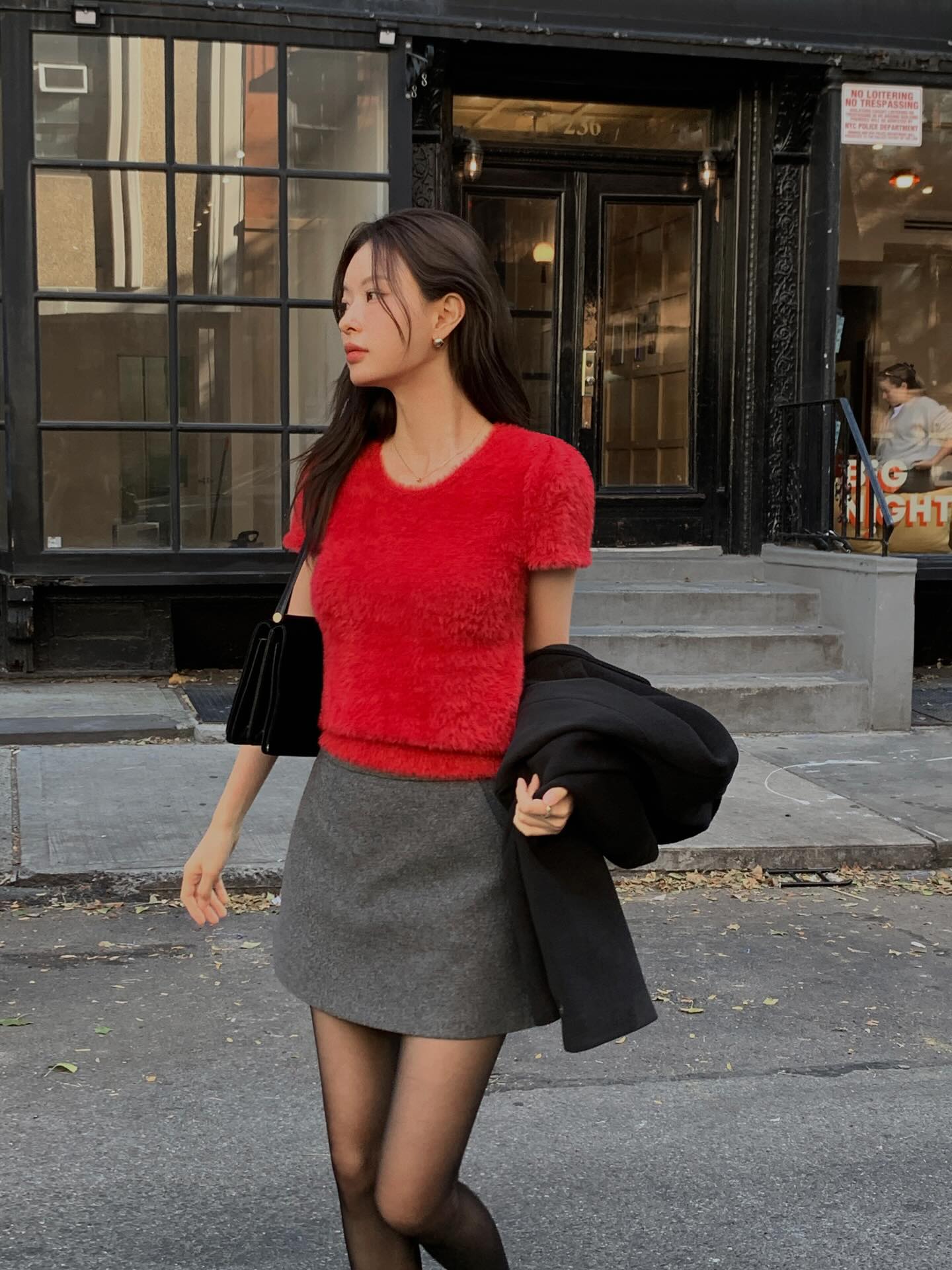 Đi làm mùa đông nên mặc gì? Sắm ngay 4 kiểu chân váy công sở đang được ưa chuộng nhất - 7