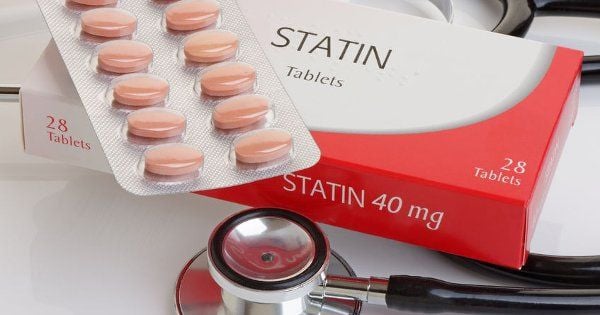 Bưởi có thể gây tương tác với thuốc hạ mỡ máu (statin).