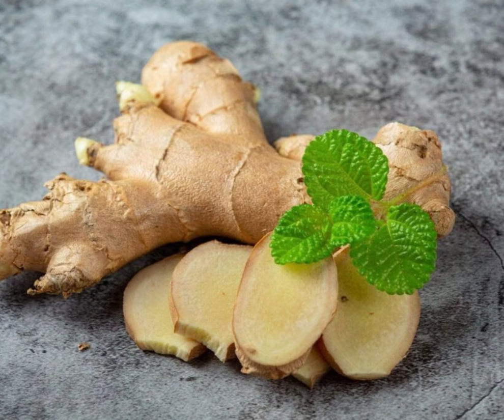 Tuy nhiên, nên tránh dùng gừng khi bé đang sốt cao hoặc có bệnh dạ dày nặng.