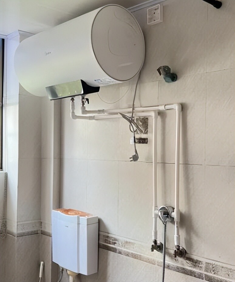 Xem thêm: Cách tiết kiệm điện khi dùng bình nóng lạnh