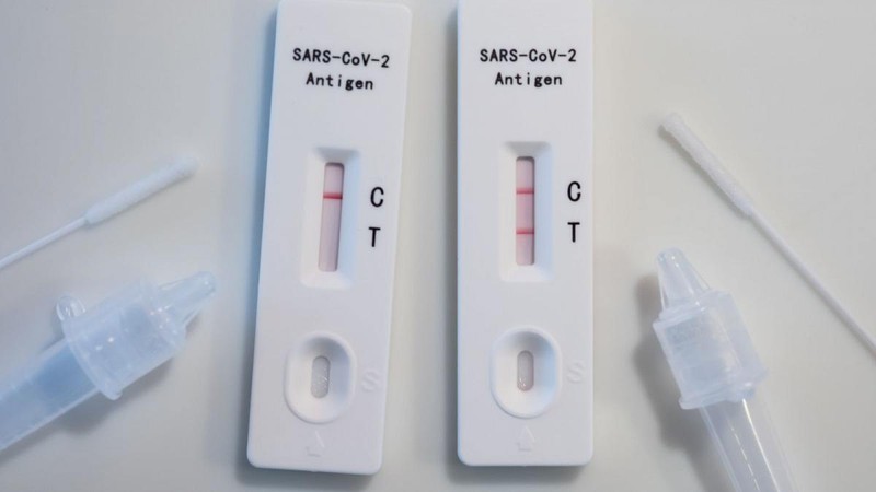 Mỹ, Úc, Thái... cũng đau đầu tìm đủ cách chặn nạn ‘thổi giá’ kit test COVID-19 - ảnh 1