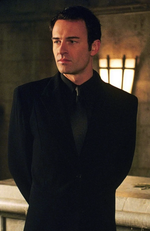 Julian McMahon đóng phim Phép Thuật từ năm 2000 đến 2005. Ảnh: The WB