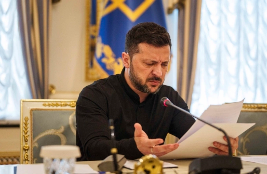 Tổng thống Ukraine Volodymyr Zelensky tại Kiev ngày 4/6. Ảnh: AP