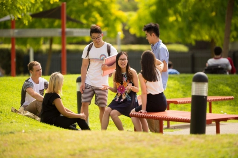 Khuôn viên Đại học Công nghệ Swinburne, Australia. Ảnh: Swinburne University of Technology Fanpage