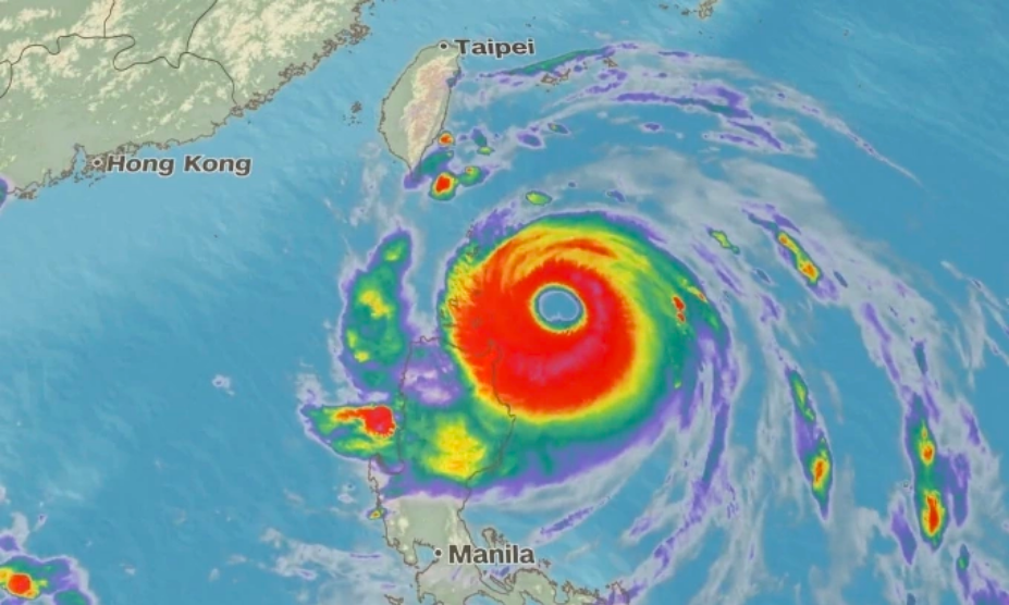 Bão Ragasa quét qua Philippines ngày 22/9. Đồ họa: CNN