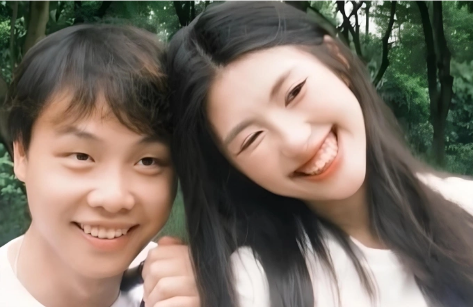 Fusheng và Cheng quay lại với nhau sau khi chàng trai biết cô mắc bệnh nan y. Ảnh: SCMP