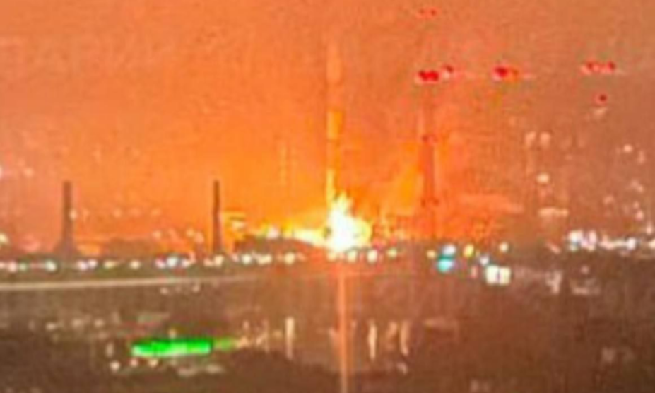 Vụ nổ được cho là do nhà máy điện CHP-5 tại KIev trúng đòn tập kích trong ảnh đăng ngày 22/10. Ảnh: X/AMK Mapping