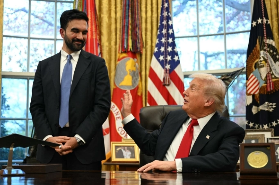 Tổng thống Mỹ Donald Trump (phải) gặp Thị trưởng đắc cử New York Zohran Mamdani tại Nhà Trắng ngày 21/11. Ảnh: AFP