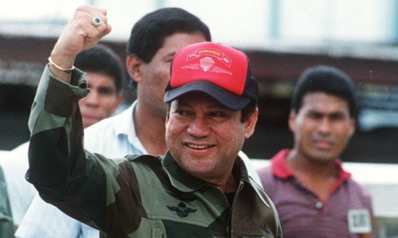 Tướng Manuel Noriega tại Panama City tháng 10/1989. Ảnh: AFP