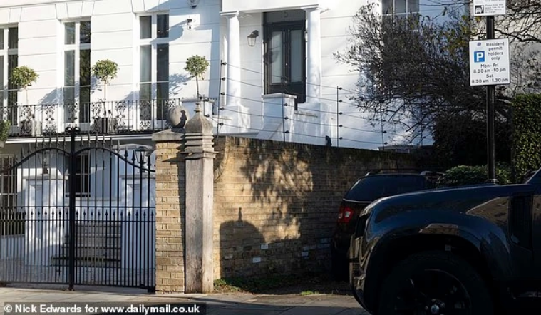 Một góc biệt thự của triệu phú David Walsh ở phố Notting Hill. Ảnh: Dailymail