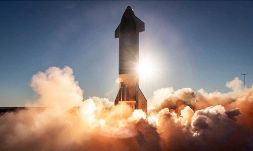 Tên lửa Starship trong một chuyến bay thử nghiệm độ cao lớn. Ảnh: SpaceX