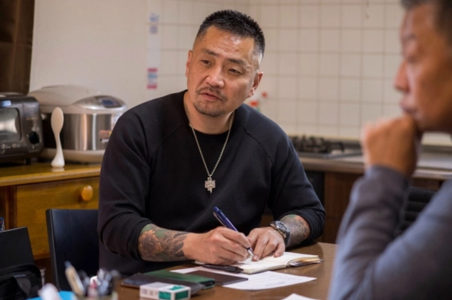 Yoshiro Nishino, cựu thành viên yakuza, trong mái ấm dành cho người mãn hạn tù gần Tokyo ngày 7/11. Ảnh: AFP