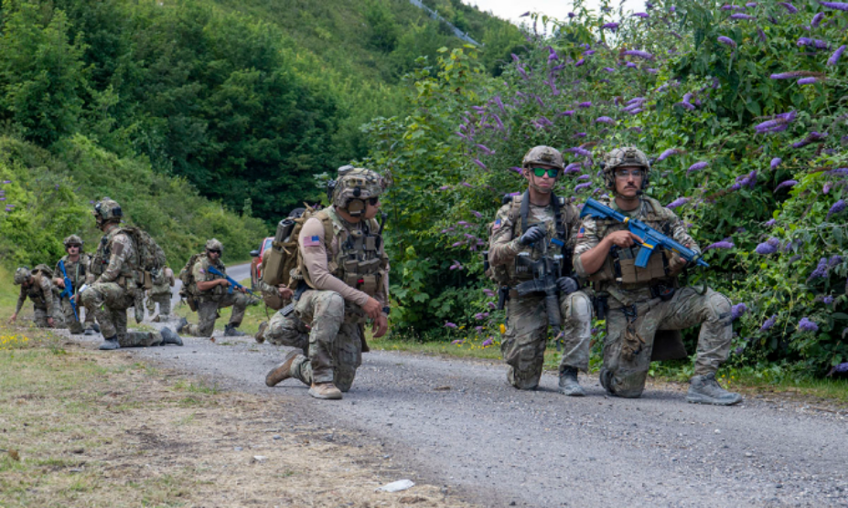 Binh sĩ Mỹ diễn tập tại Anh tháng 7/2025. Ảnh: US Navy