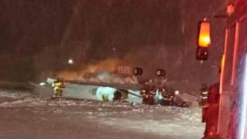 Hiện trường máy bay gặp nạn tại sân bay thành phố Bangor, bang Maine, Mỹ tối 25/1. Ảnh: Channel2now