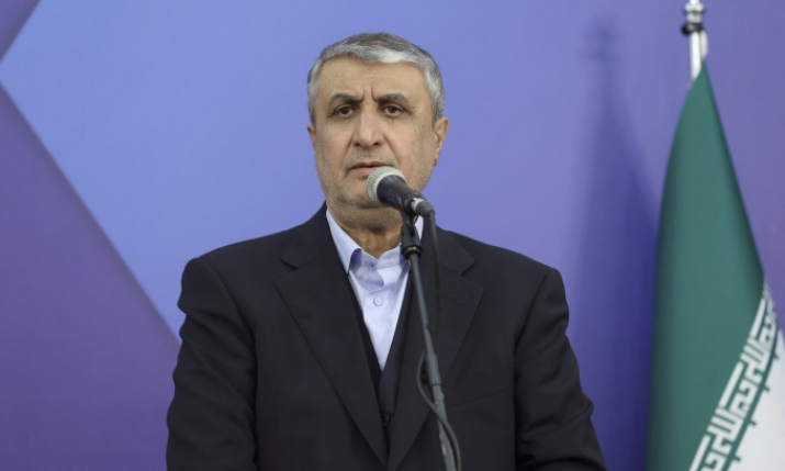 Lãnh đạo Tổ chức Năng lượng Nguyên tử Iran Mohammad Eslami phát biểu trong một cuộc họp báo tại Tehran tháng 11/2024. Ảnh: Reuters