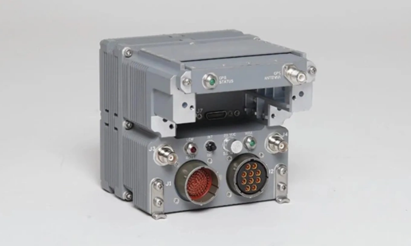 Bộ phát đáp của hệ thống IFF Mark XIIA. Ảnh: BAE Systems