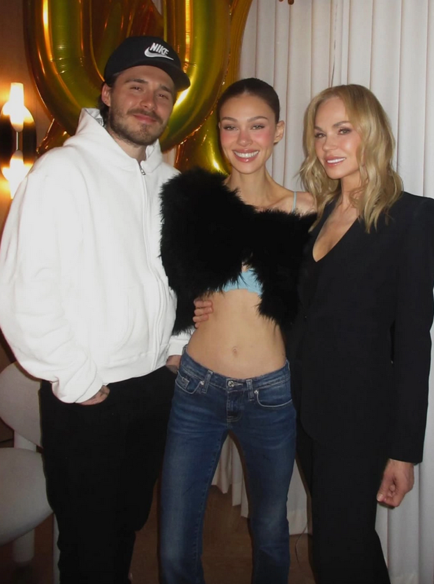 Vợ chồng Brooklyn bên cựu người mẫu Claudia. Ảnh: Instagram Nicola Peltz