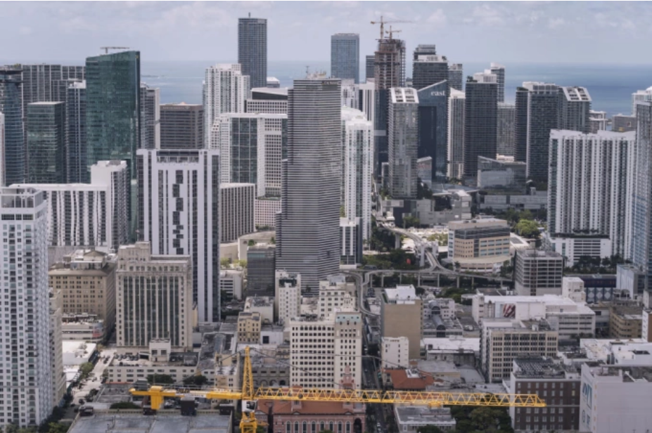 Chung cư ở Mỹ. Ảnh: WSJ