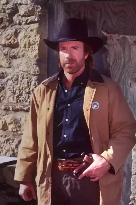 Chuck Norris trong phim Walker, Texas Ranger. Ảnh: Courtesy Everett Collection