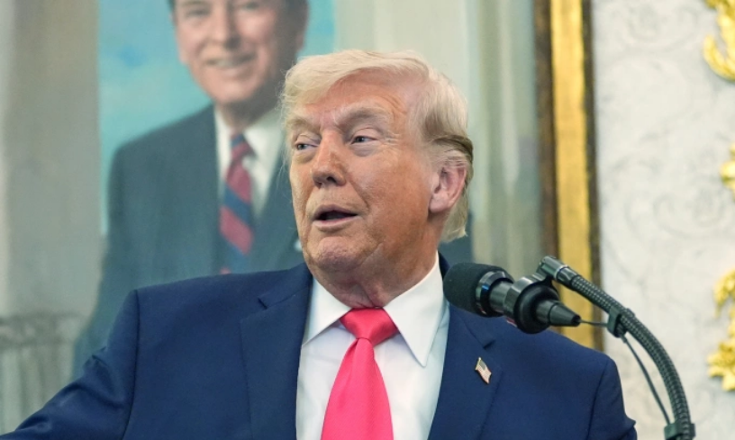 Tổng thống Trump phát biểu tại Phòng Bầu dục hôm 24/3. Ảnh: AP