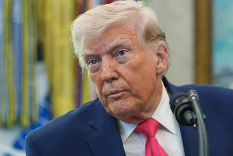 Tổng thống Mỹ Donald Trump tại Nhà Trắng ngày 24/3. Ảnh: AP