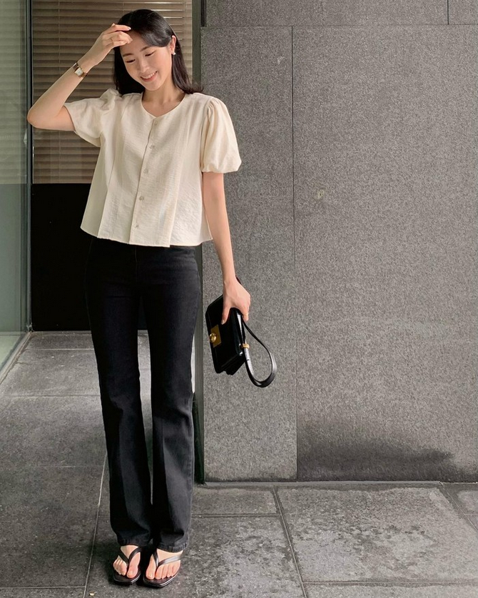 Mùa Hè, các nàng U30+ mặc quần âu theo 4 cách này vừa thanh lịch lại mát mẻ, đi làm hay đi chơi đều đẹp - 1