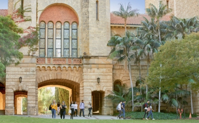 Một góc khuôn viên Đại học Western Australia, Australia. Ảnh: NCUK