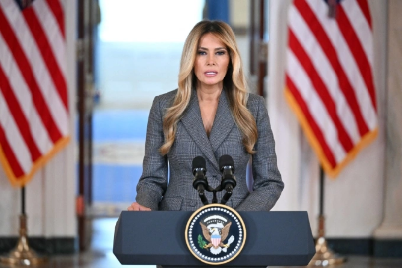 Đệ nhất phu nhân Mỹ Melania Trump phát biểu tại Nhà Trắng ngày 9/4. Ảnh: AFP