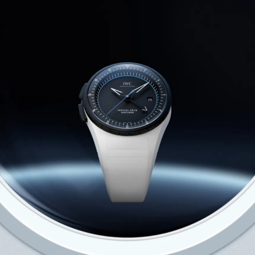 Pilot’s Venturer Vertical Drive ra đời nhân kỷ niệm 90 năm chiếc đồng hồ đầu tiên của IWC được thiết kế riêng cho phi công - Special Watch for Pilots. Ảnh: IWC Schaffhausen
