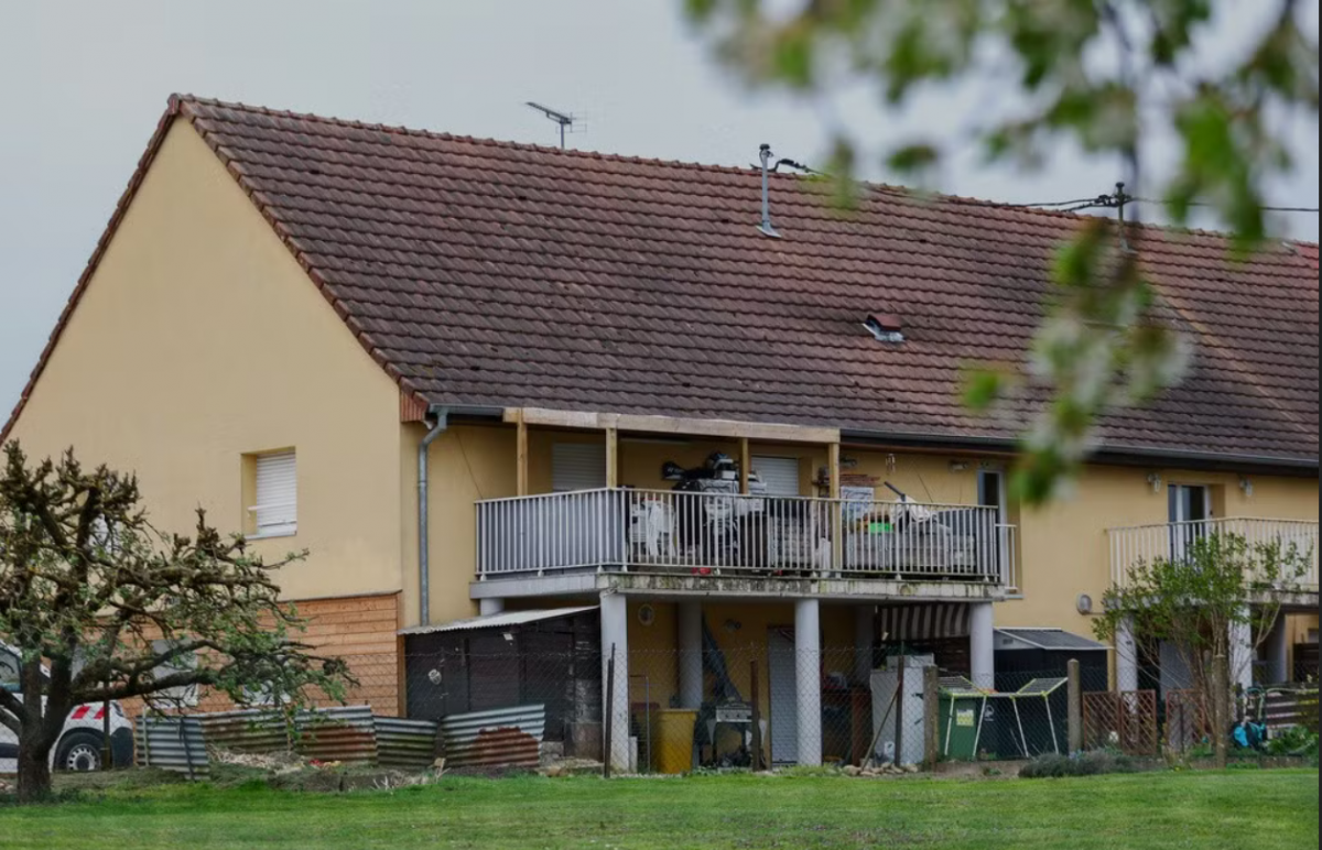 Pháp: Giải cứu cậu bé bị bố nhốt trong xe suốt từ năm 2024- Ảnh 1.