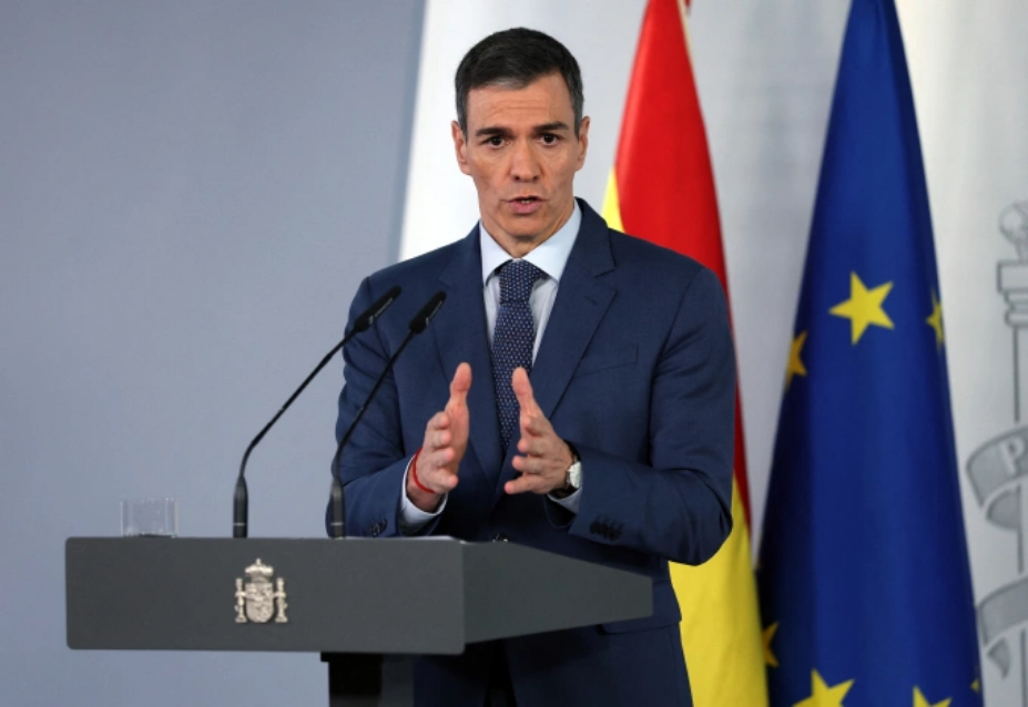 Thủ tướng Tây Ban Nha Pedro Sanchez tại cuộc họp báo ở Madrid ngày 20/3. Ảnh: AFP