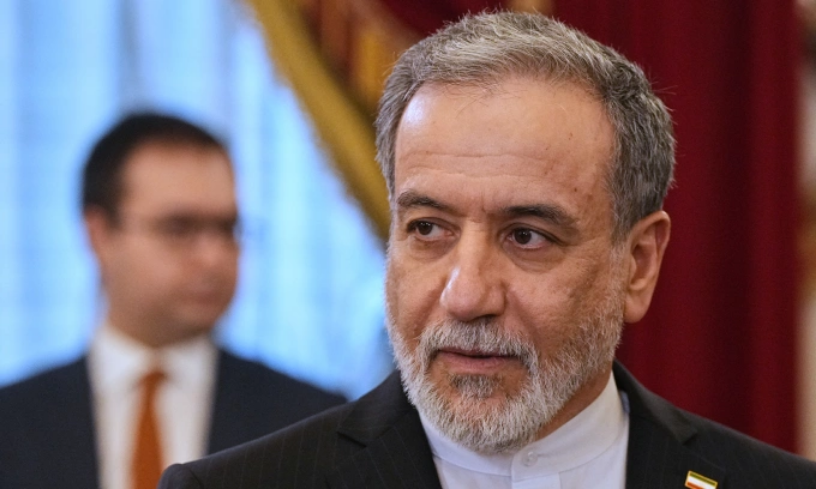 Ngoại trưởng Iran Abbas Araghchi tại St. Petersburg, Nga hôm 27/4. Ảnh: AP