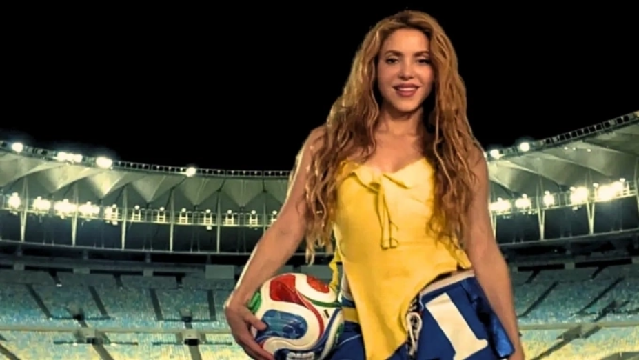 Shakira trong MV. Ảnh: FIFA