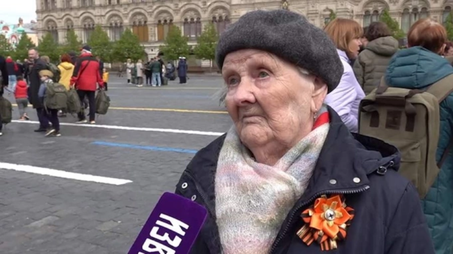 Vera Dmitrievna Gurevich, 92 tuổi, cô giáo chủ nhiệm cũ của Tổng thống Nga Vladimir Putin. Ảnh: Izvestia