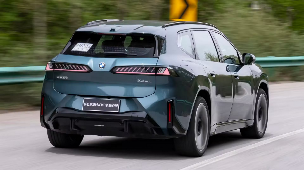 BMW iX3 bản mới thử thực tế hơn 800km/sạc, đầy pin dư sức chạy Hà Nội - Đà Nẵng - Ảnh 1.